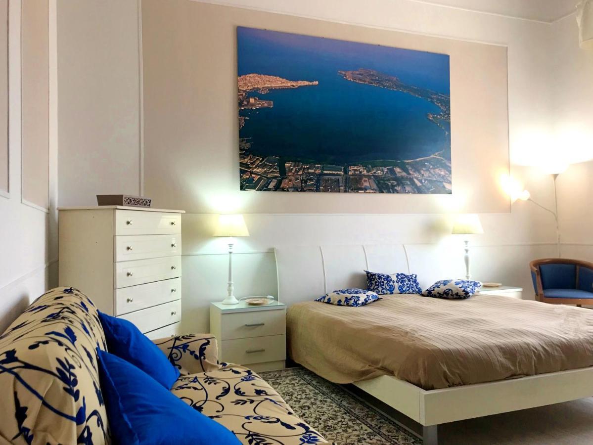 Casa Di Alice Luxury Hospitality - Elevator, Fast Wifi Apartment Syracuse Bagian luar foto