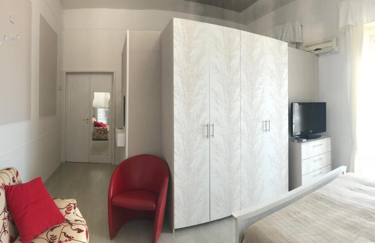 Casa Di Alice Luxury Hospitality - Elevator, Fast Wifi Apartment Syracuse Bagian luar foto